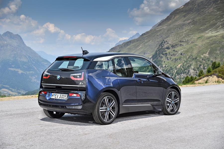  BMW i3 (I01) 2018 года  (WW) (фото 3 из 81)